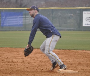Junior Brandon Eggenschwiler from Lexington, Ky., looks for a line drive during a recent practice. || Kylie Townsend/The News