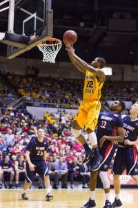 Fumi Nakamura/The News Senior guard T.J. Sapp lays a bucket in Saturday night at Municipal Auditorium during the OVC Championship game against Belmont.