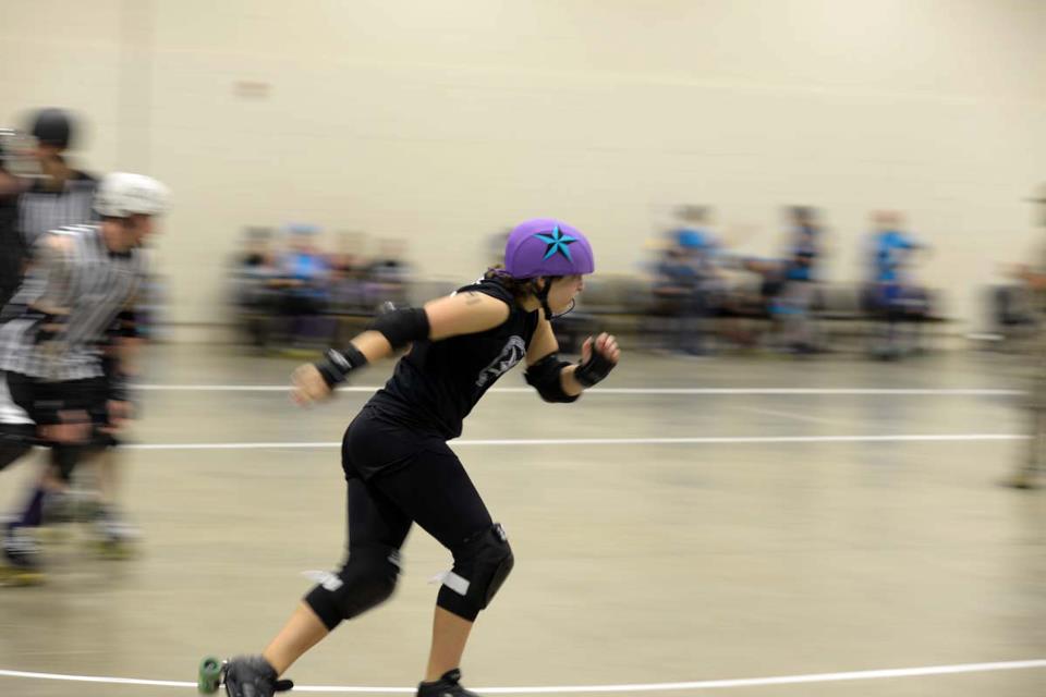 Kiaya Young, sophomore from Paducah, Ky., participates in The Western Kentucky Rockin’ Rollers roller derby team. || Photo courtesy of Erich Budeshefsky