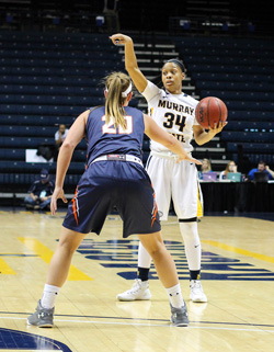 Nicole Ely/The News Freshman forward Abria Gulledge directs Murray State players. 