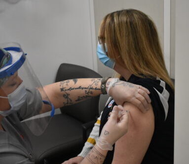 Faculty and staff begin vaccinations - Vimarsana News