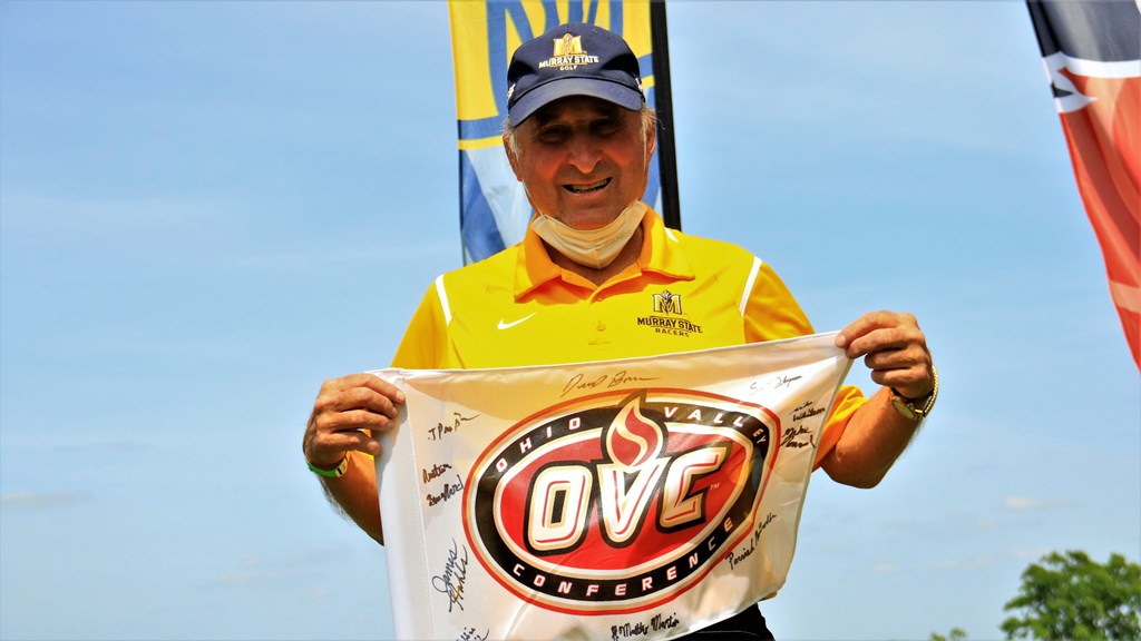 Hunt honored in last OVC Tournament - Vimarsana News
